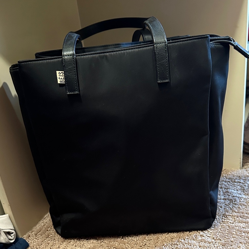 Beis Commuter Tote Bag